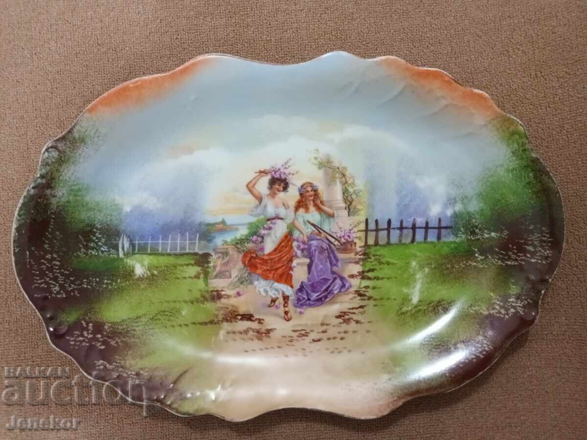 Platou vintage mare Limoges cu preț 150.00 BGN | € 76.69