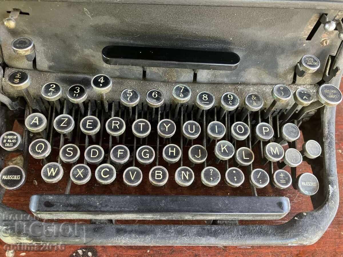 Licitație Mașină de scris REMINGTON