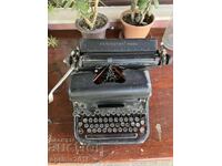 Mașină de scris REMINGTON
