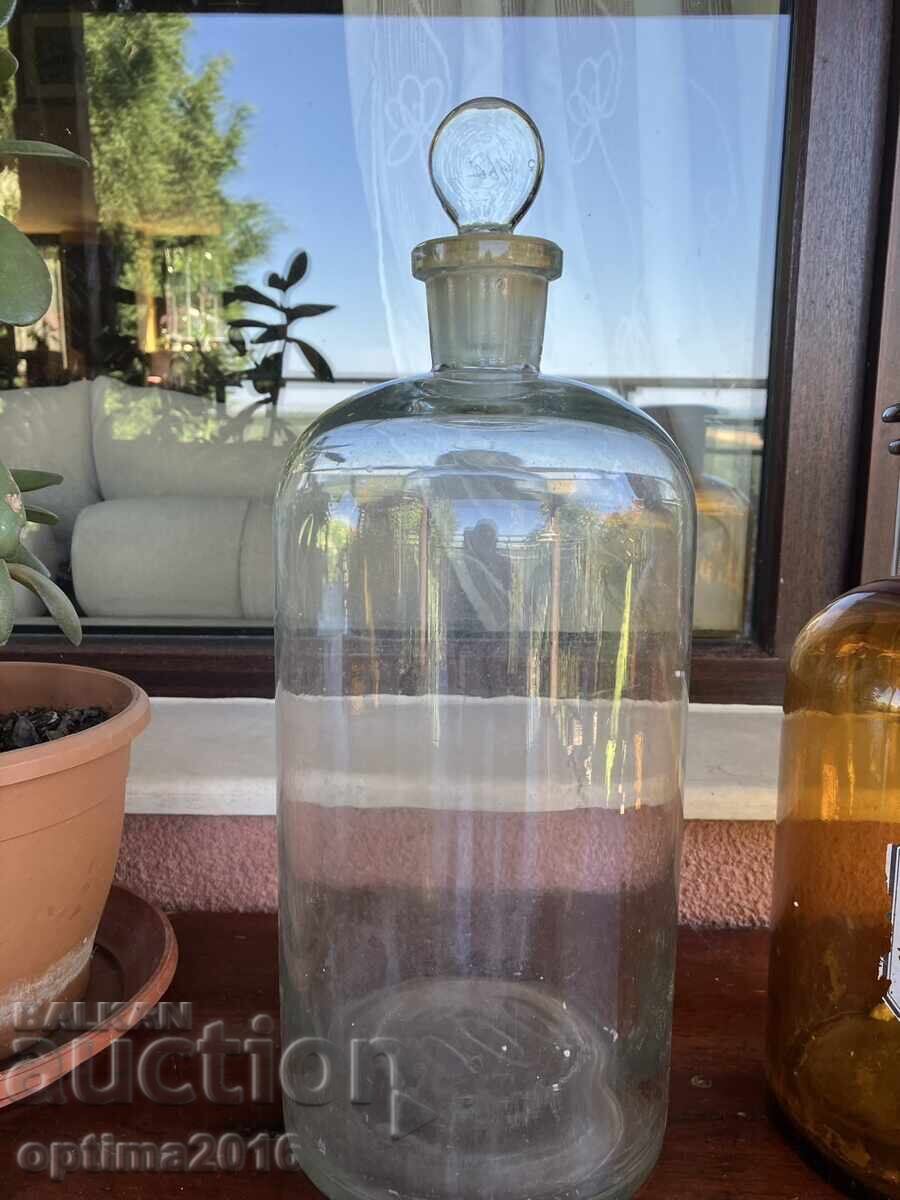 Φαρμακευτικό γυάλινο βάζο Φαρμακευτικό γυάλινο βάζο