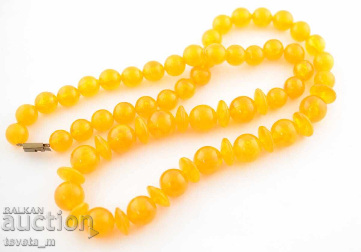 Аукцион Гердан колие тип кехлибар