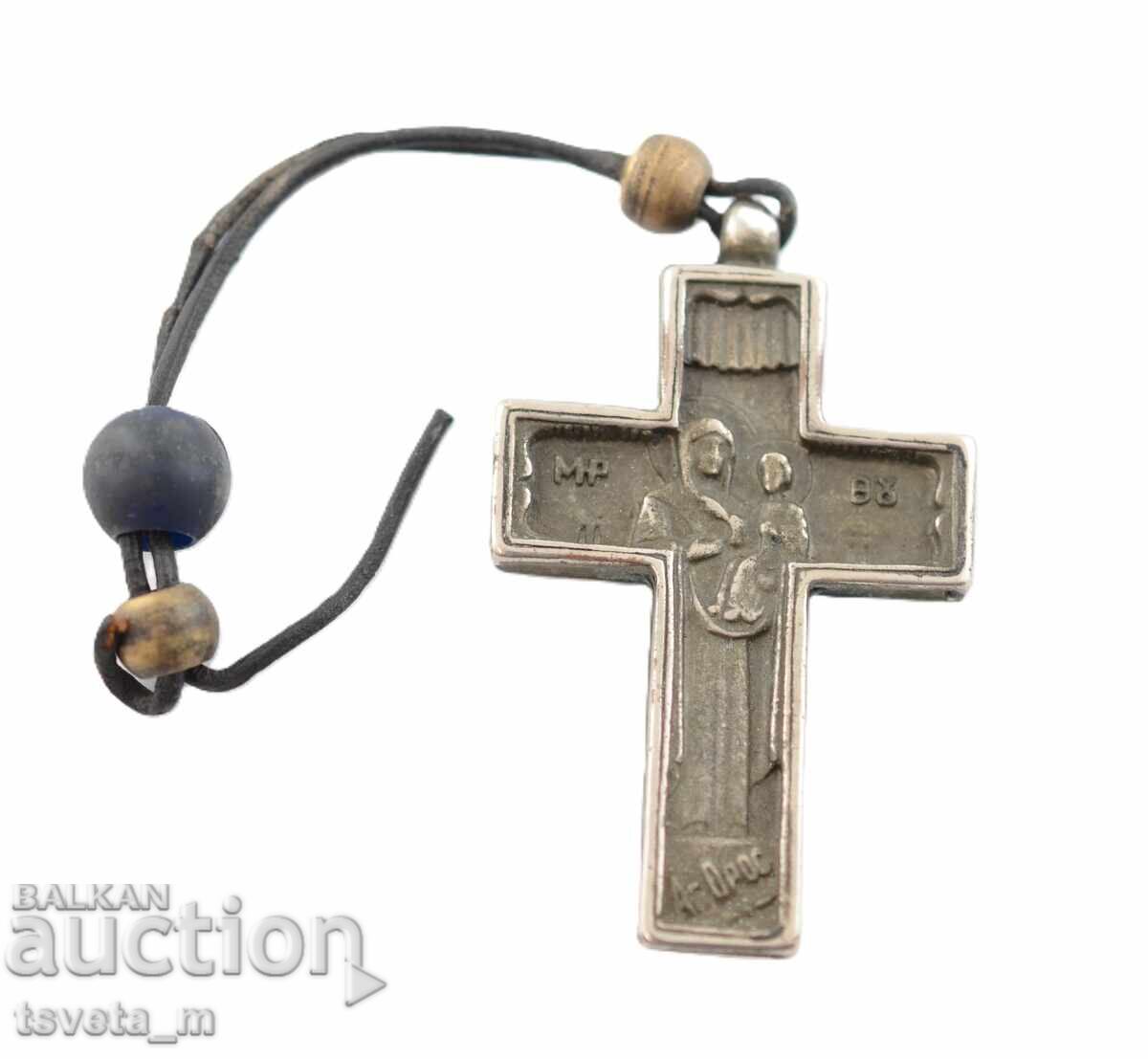 Medalion talisman cu cruce dublă cu preț 25.00 BGN | € 12.78
