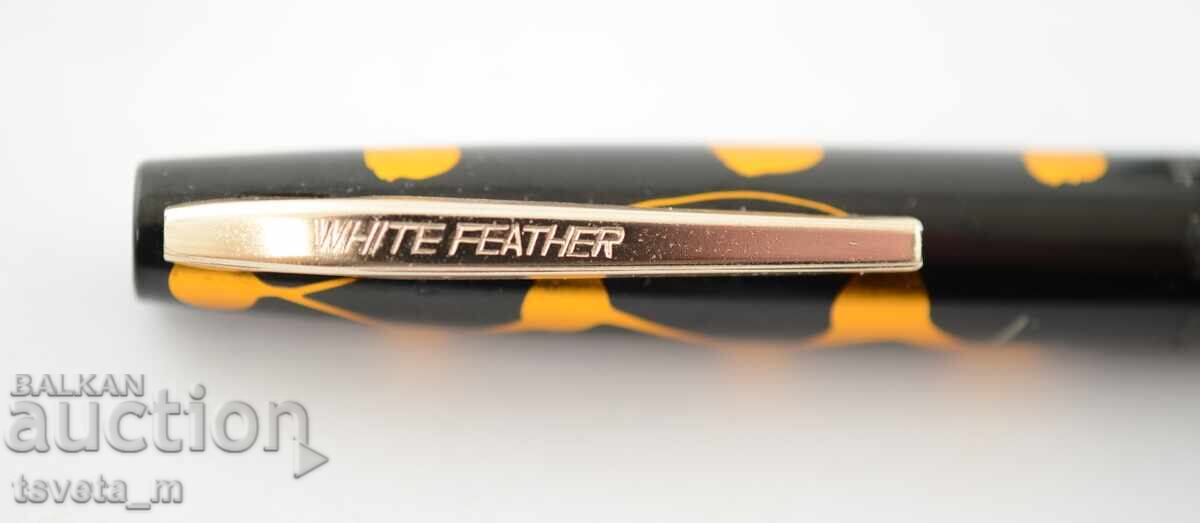 White Feather Pen Made in China with price 6.00 BGN | € 3.07 White Feather Pen Made in China with price 6.00 BGN | € 3.07