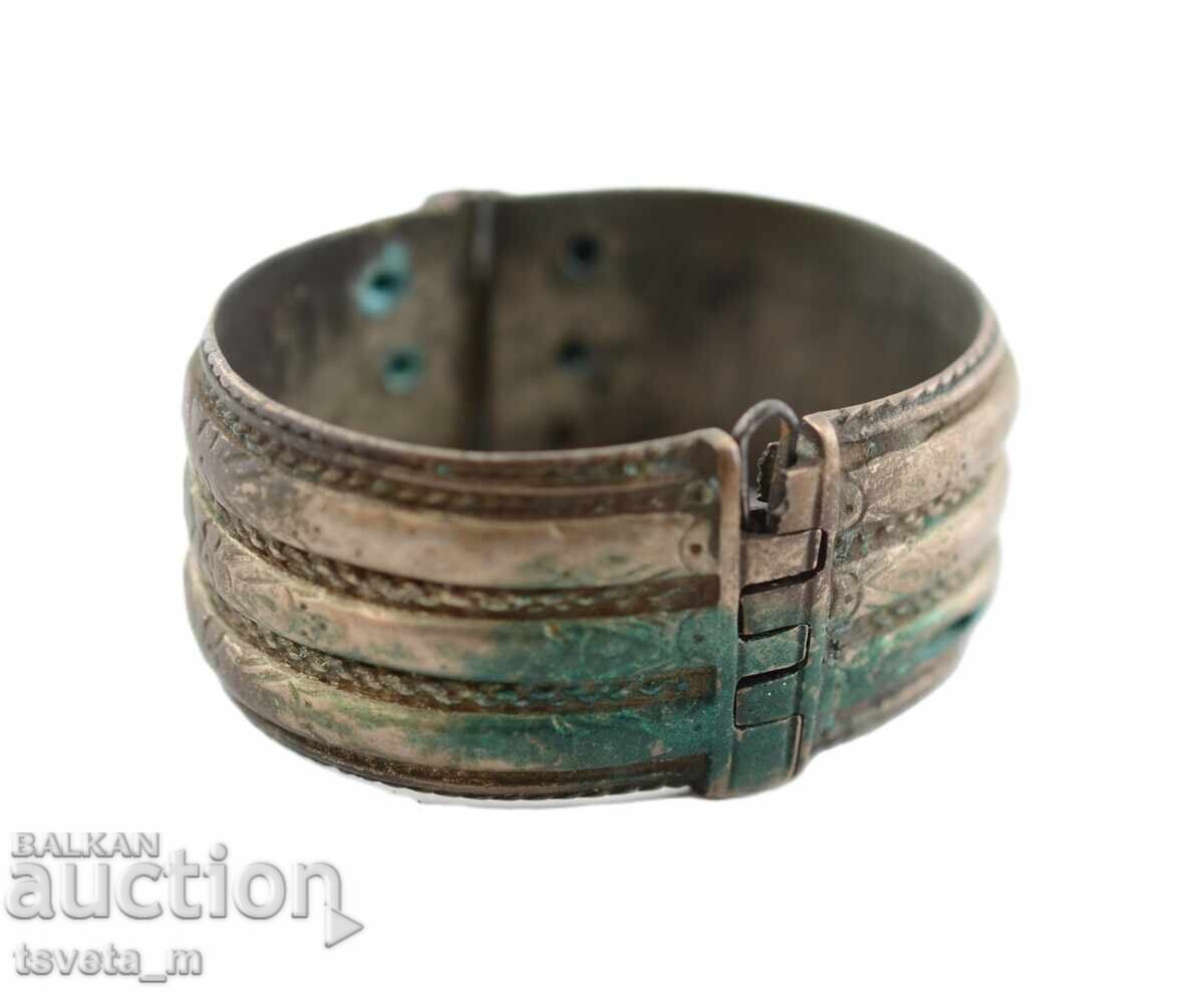 Δημοπρασία Αρχαίο βραχιόλι, κοσμήματα της Αναγέννησης ΛΑΪΚΗ ΕΝΔΥΜΑΣΙΑ