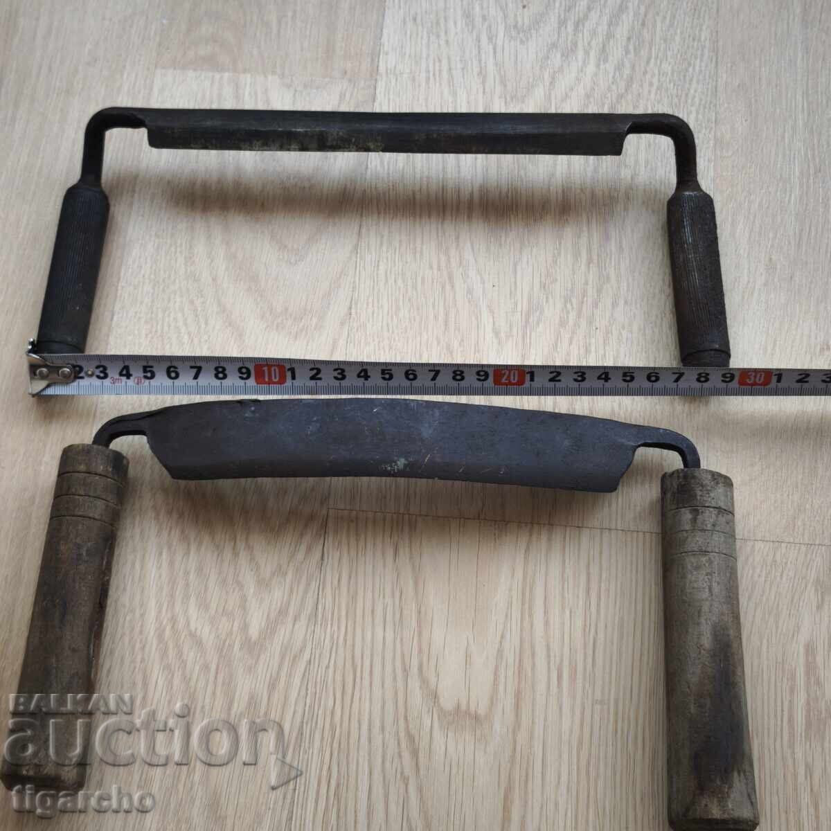 Παλιά ξυλουργικά εργαλεία με τιμή 50.00 BGN | € 25.56 Παλιά ξυλουργικά εργαλεία με τιμή 50.00 BGN | € 25.56