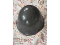 Căști militare stare perfectă mărimea 58. BZȚ. Licitez