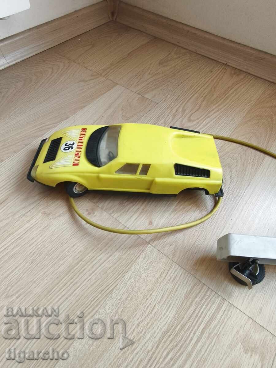 Πλαστικό Βουλγάρικο καρότσι με τιμή 49.00 BGN | € 25.05 Πλαστικό Βουλγάρικο καρότσι με τιμή 49.00 BGN | € 25.05