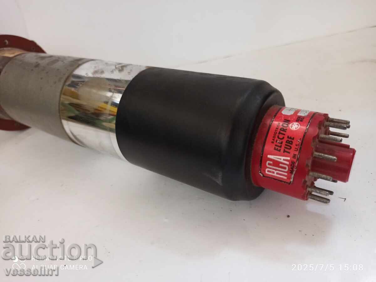 Licitație Tub electronic pentru stocarea sarcinii și memorie în calculatoarele p-te