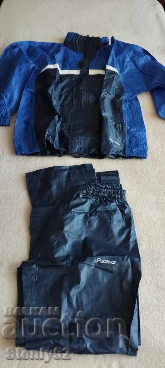 Set Jachetă și pantaloni "Rucanor" impermeabil, rezistent la vânt cu preț € 20.00 | 39.12 BGN
