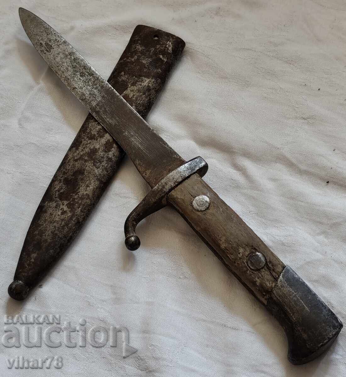 Delivery of Trench knife