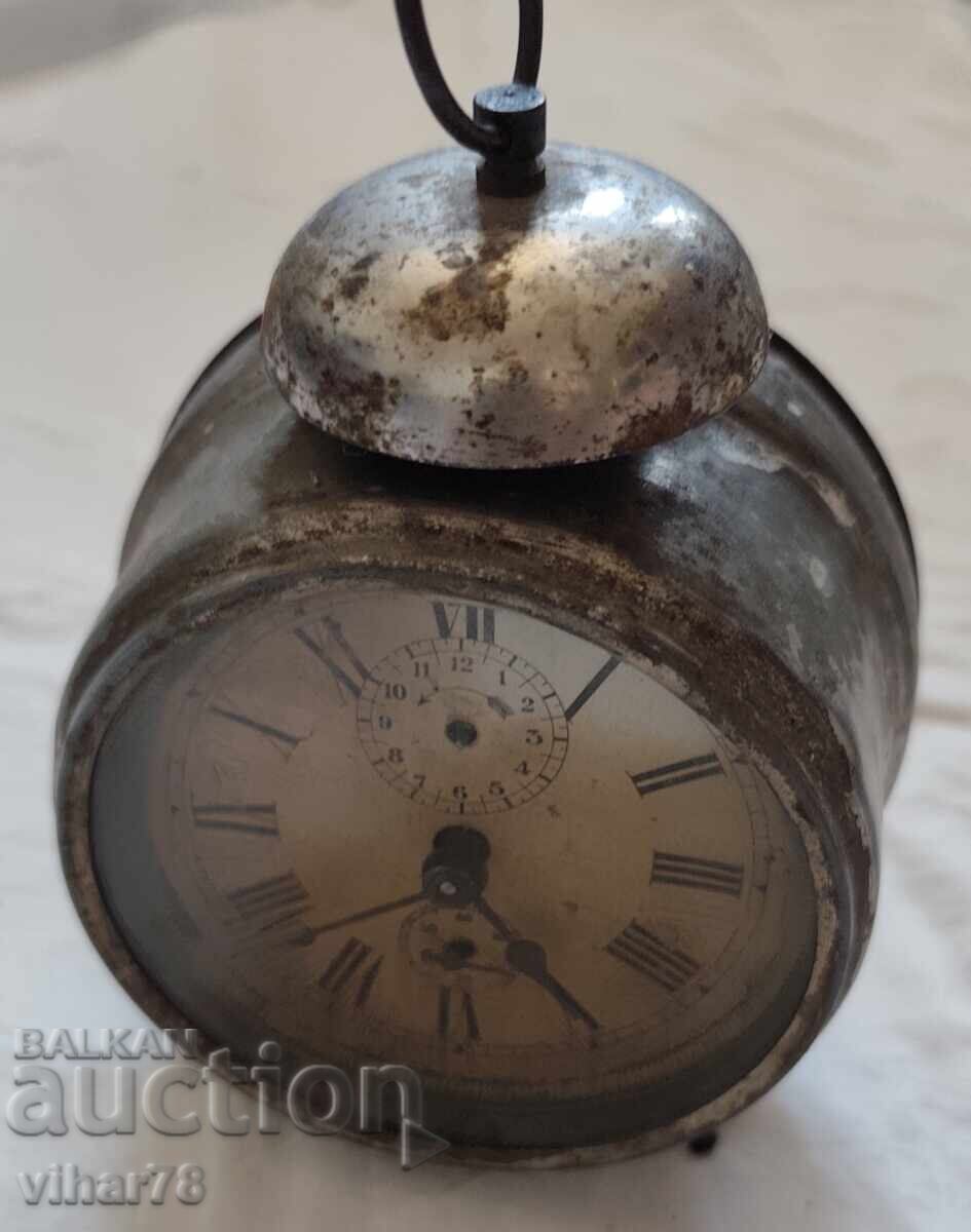 Ceas cu alarmă cu preț 55.99 BGN | € 28.63 Ceas cu alarmă cu preț 55.99 BGN | € 28.63