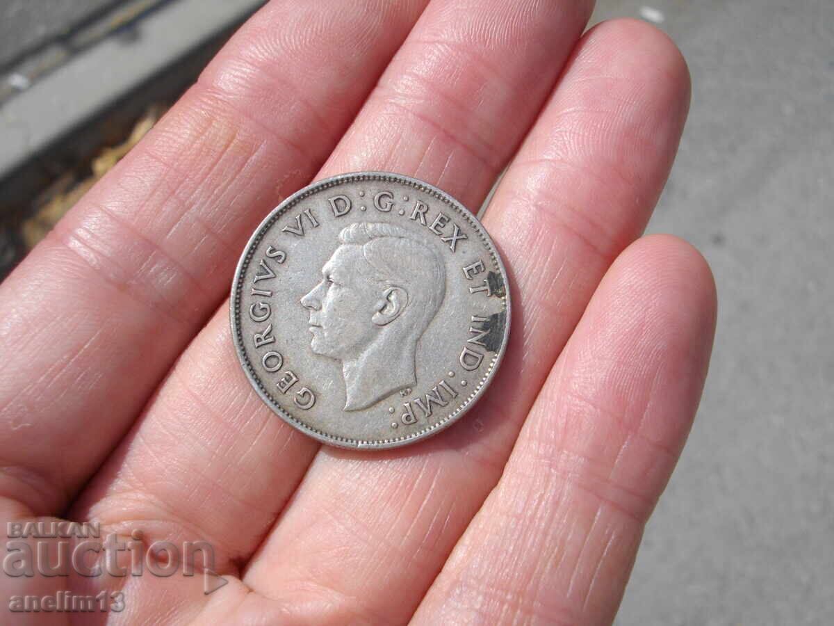 50 CENTS 1942 CANADA SILVER - 5