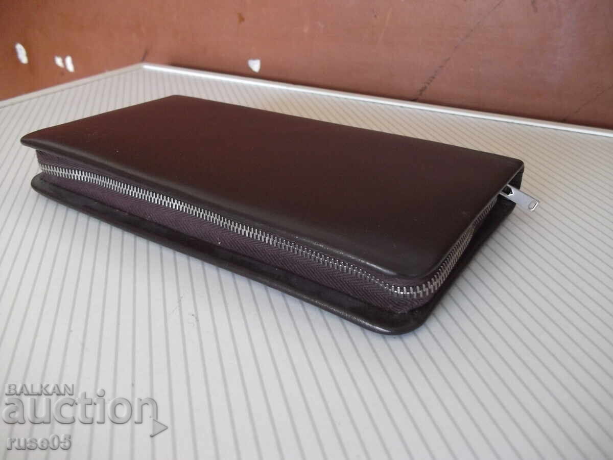 Комплект за маникюр и педикюр в кожен несесер - 6 Комплект за маникюр и педикюр в кожен несесер - 6