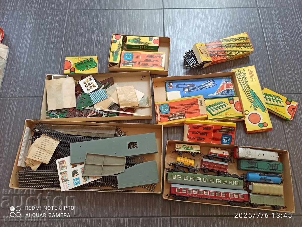 Vagon vechi vero scară TT 1/120 set cu cutii cu preț 220.00 BGN | € 112.48 Vagon vechi vero scară TT 1/120 set cu cutii cu preț 220.00 BGN | € 112.48