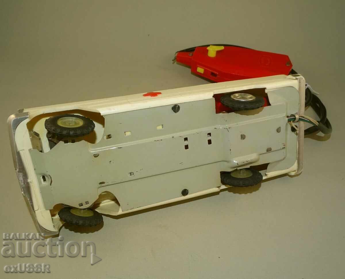 Old Polish toy car, electric, with battery - 6 Old Polish toy car, electric, with battery - 6