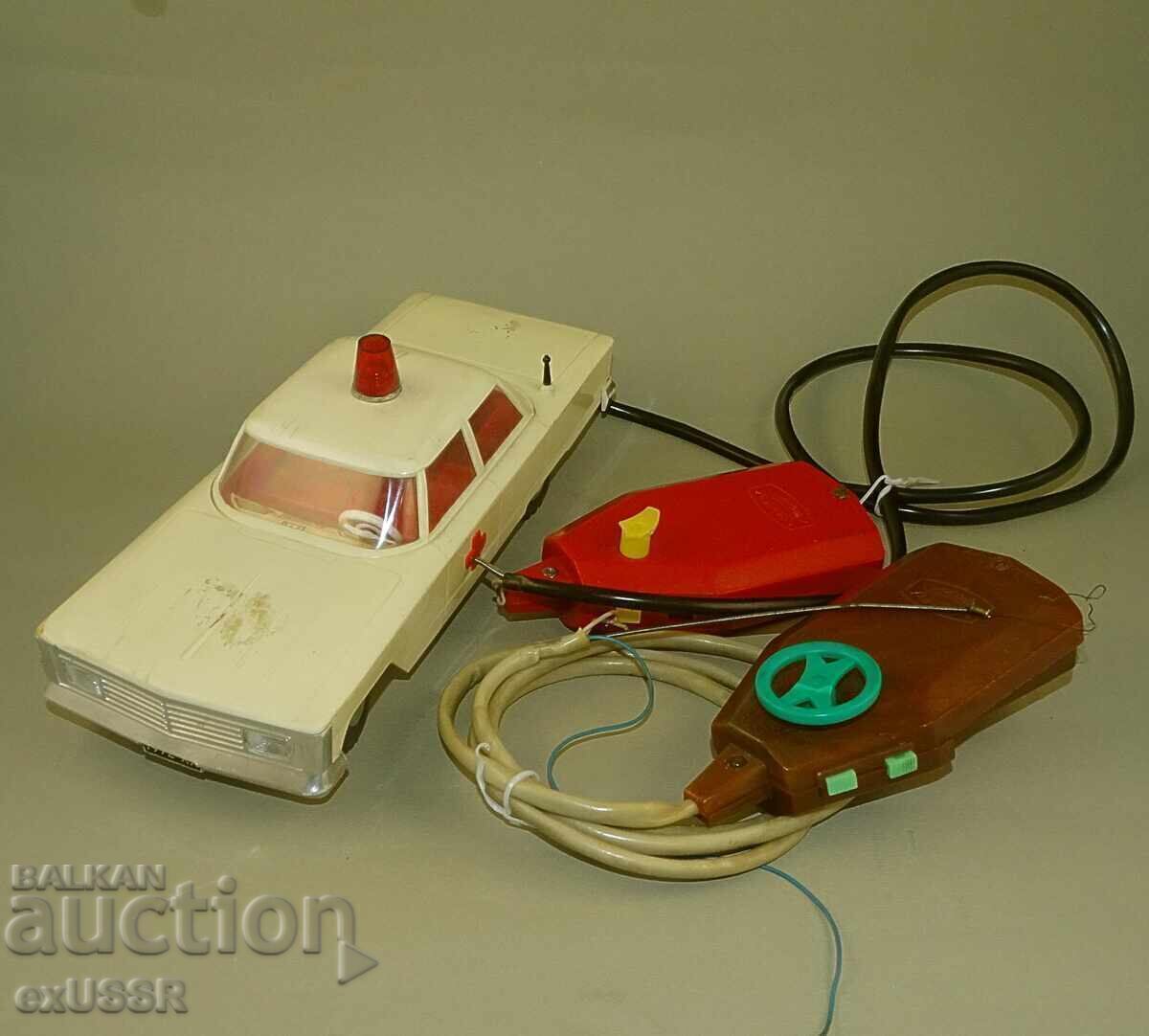 Jucărie veche mașină poloneză electrică, cu baterie