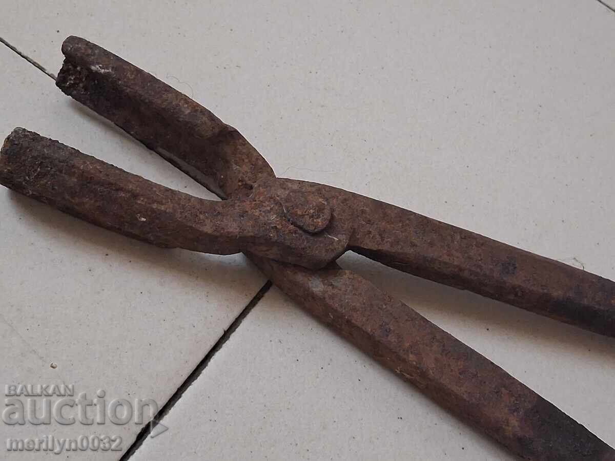 Δημοπρασία Σιδηρουργική λαβίδα σφυρήλατο εργαλείο