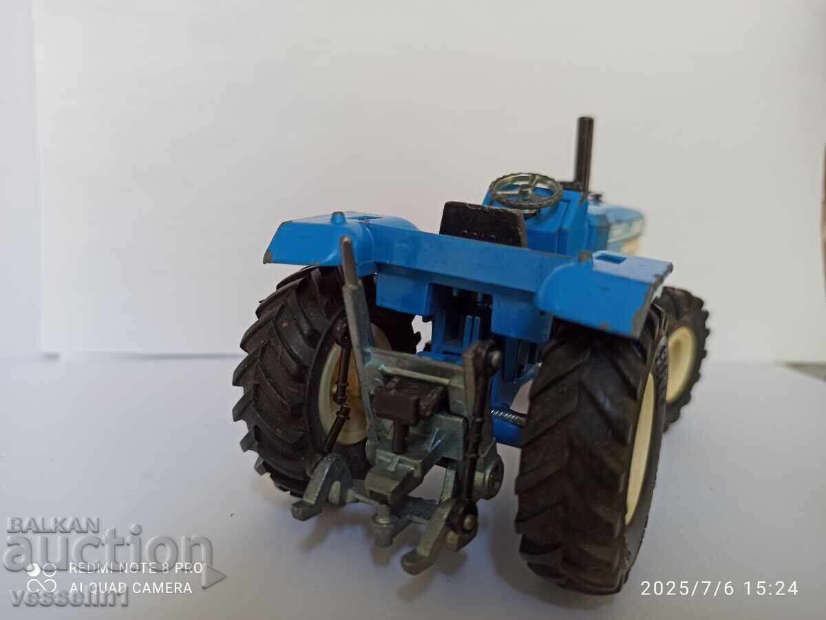 Old metal large and heavy tractor ford SIKU with price 46.00 BGN | € 23.52