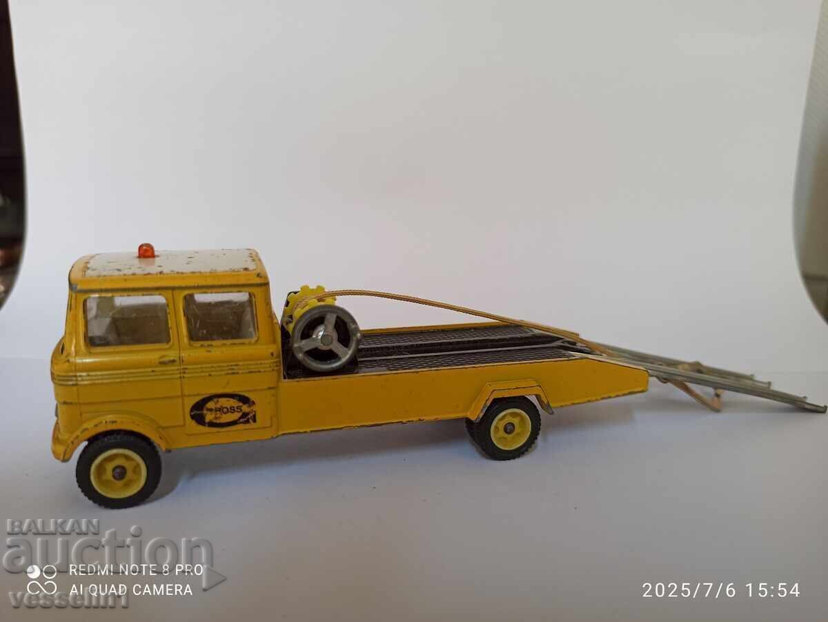 Δημοπρασία Παλιό παιχνίδι siku με την παλιά επιγραφή οδική βοήθεια Mercedes LP