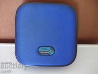 Boxă "TDK-out loud" cu stocare de discuri funcțională