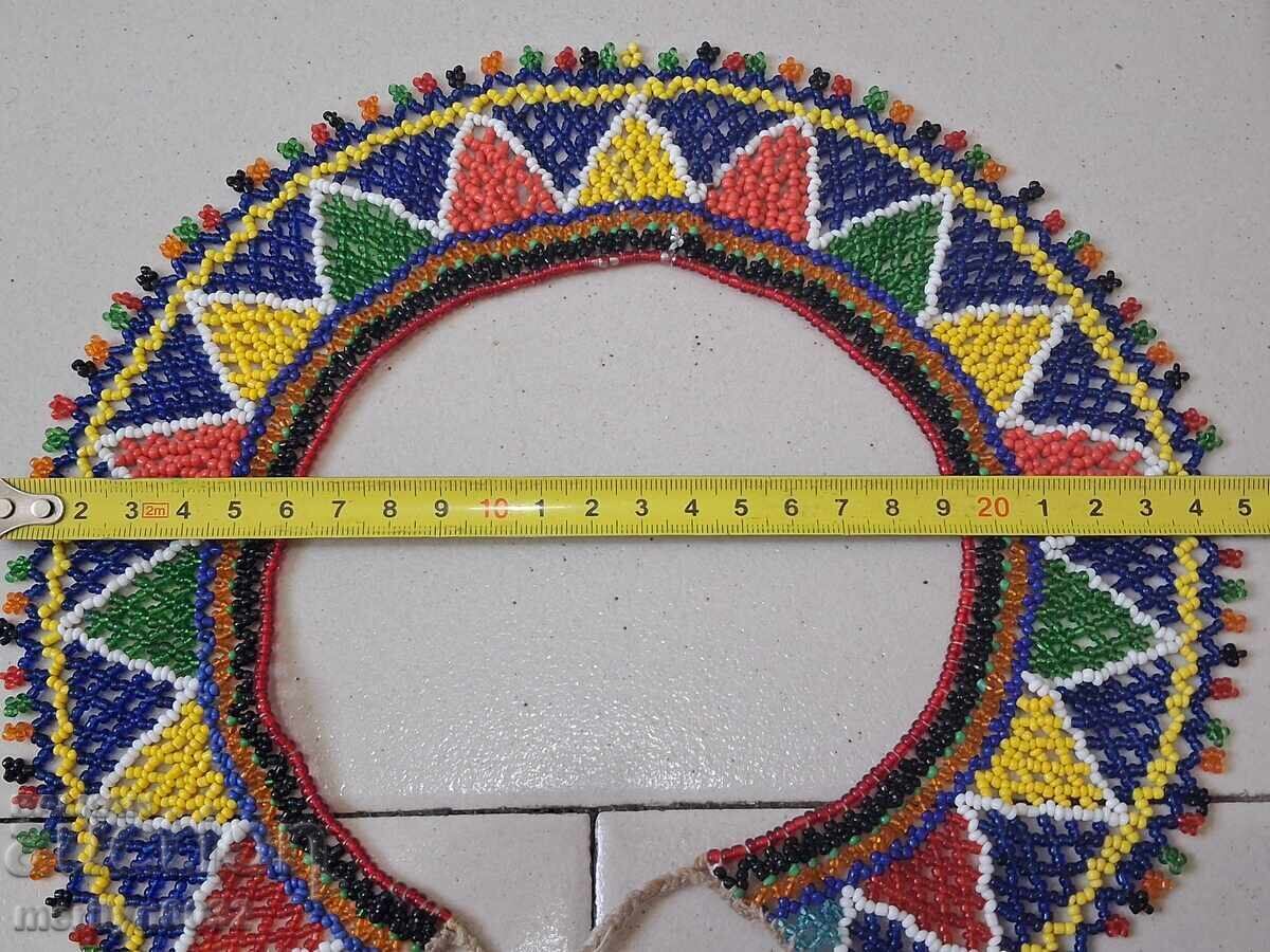 Παράδοση Μενταγιόν για παλιό αστικό φόρεμα κολιέ κολιέ