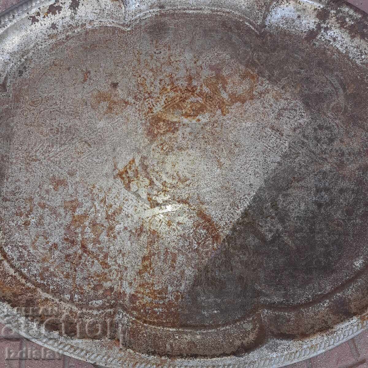 Παράδοση Αρχαίος σιδερένιος δίσκος