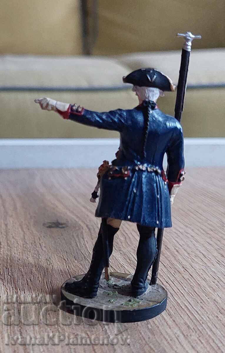 Delivery of A lead figurine for collectors Delivery of A lead figurine for collectors