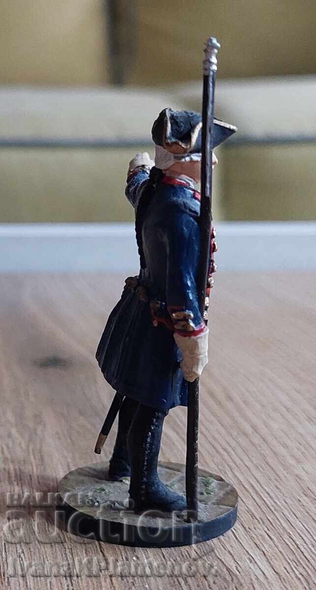 A lead figurine for collectors - 5 A lead figurine for collectors - 5