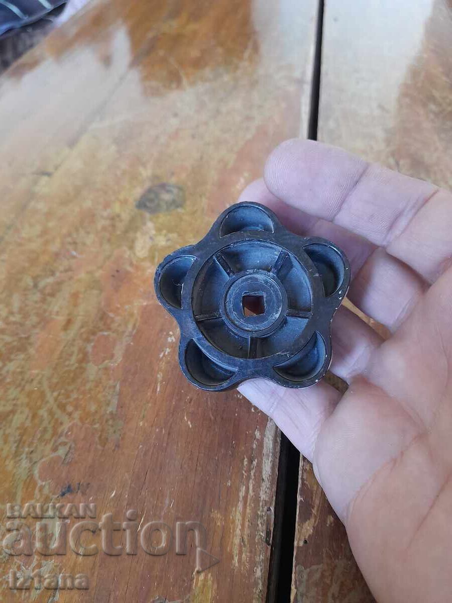 Licitație Șurub de robinet vechi