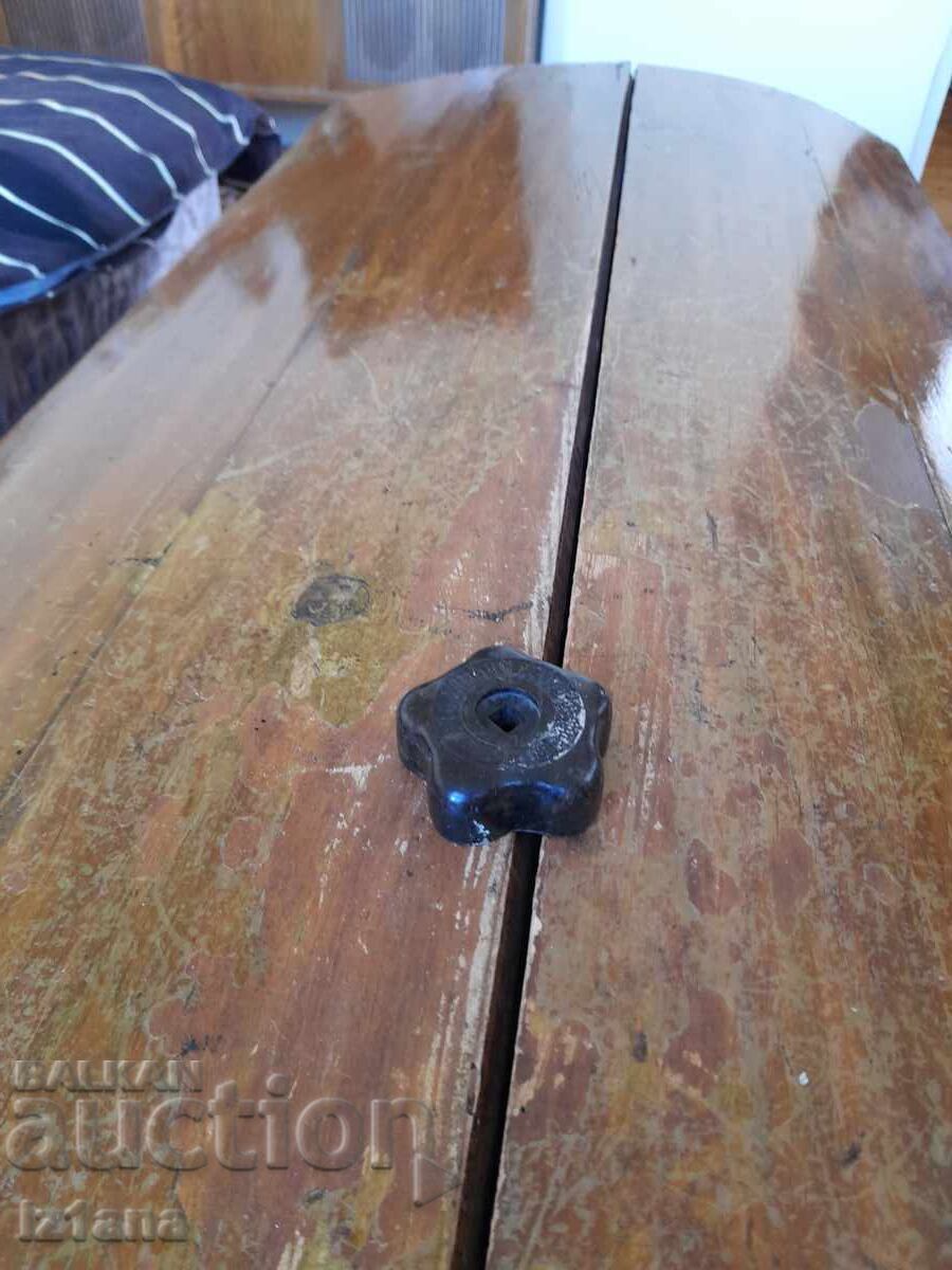 Șurub de robinet vechi