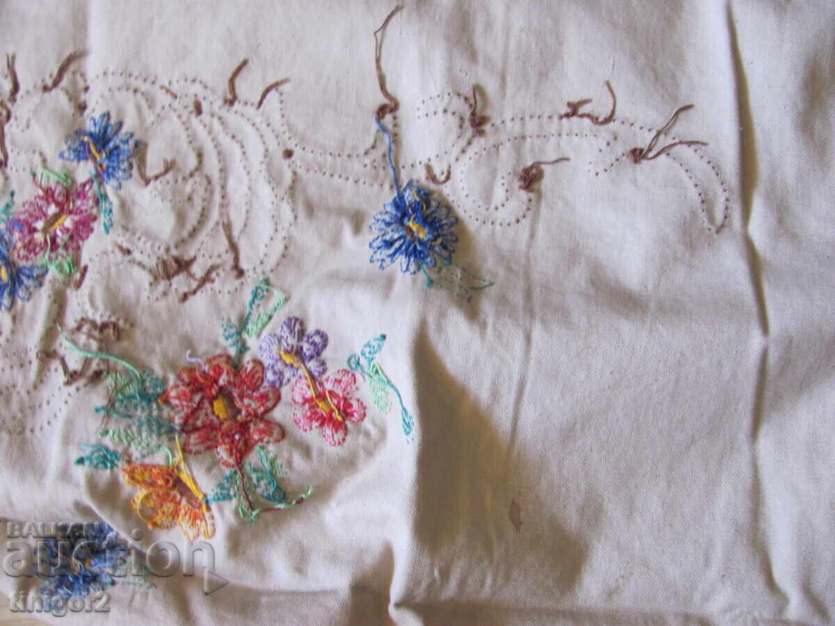 Ковьор, ръчна бродерия, памук 140х 75см. - 7 Ковьор, ръчна бродерия, памук 140х 75см. - 7