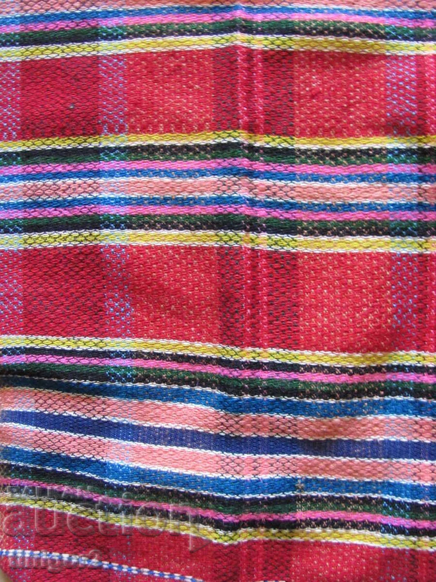 Μάλλινη ποδιά για παραδοσιακή φορεσιά, αχρησιμοποίητη με τιμή 28.00 BGN | € 14.32