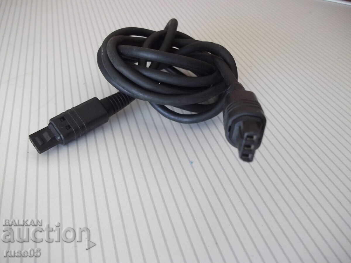 Video camera cable Video camera cable