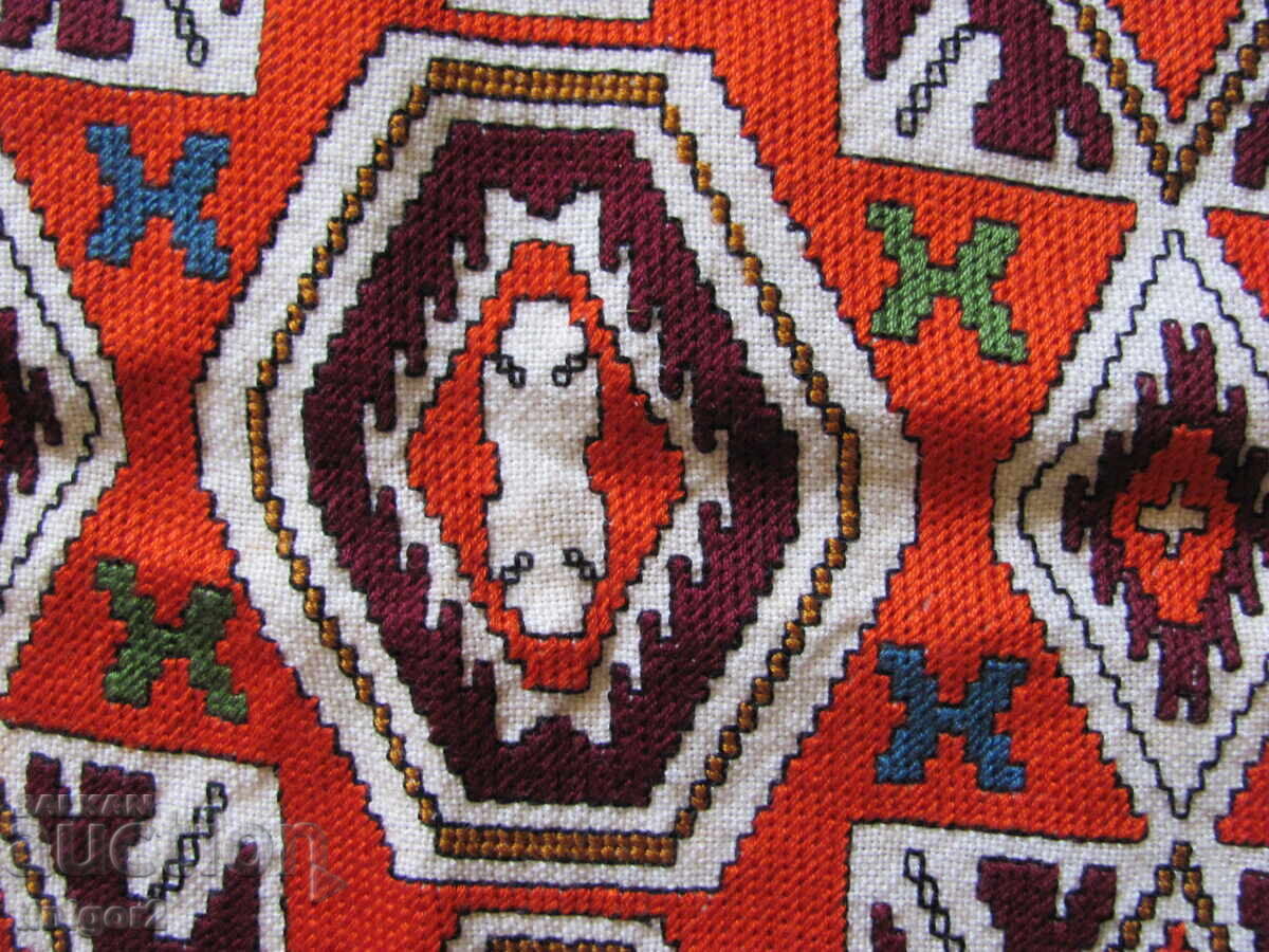 Auction Hand embroidery for a pillow, folk motifs Auction Hand embroidery for a pillow, folk motifs