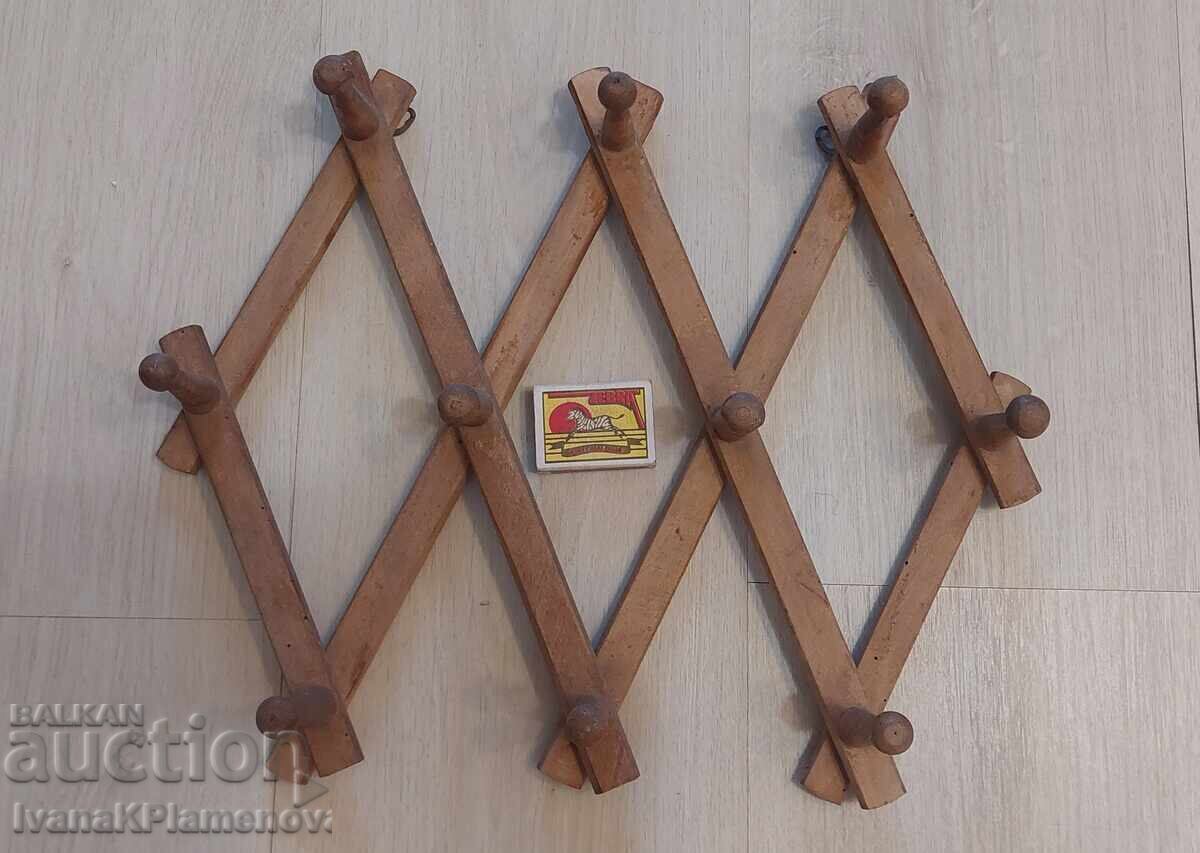 Umeraș vintage din lemn pentru cunoscători - 6