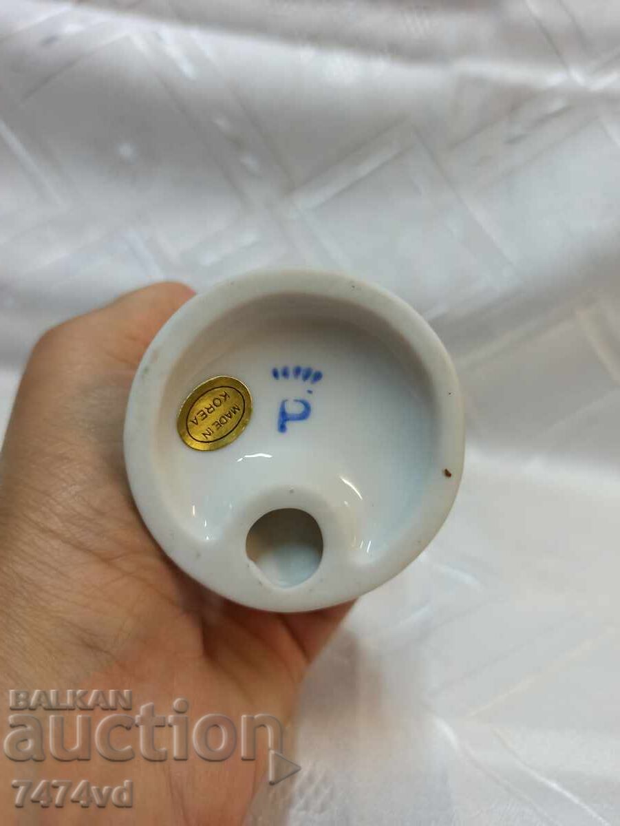 PORCELAIN FIGURE - MUSICIAN, KOREA - 5 PORCELAIN FIGURE - MUSICIAN, KOREA - 5