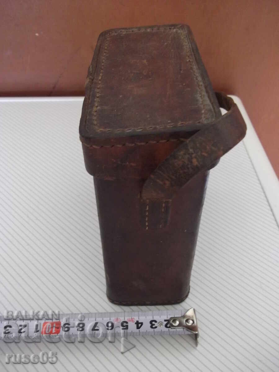 Auction  Leather Case Old