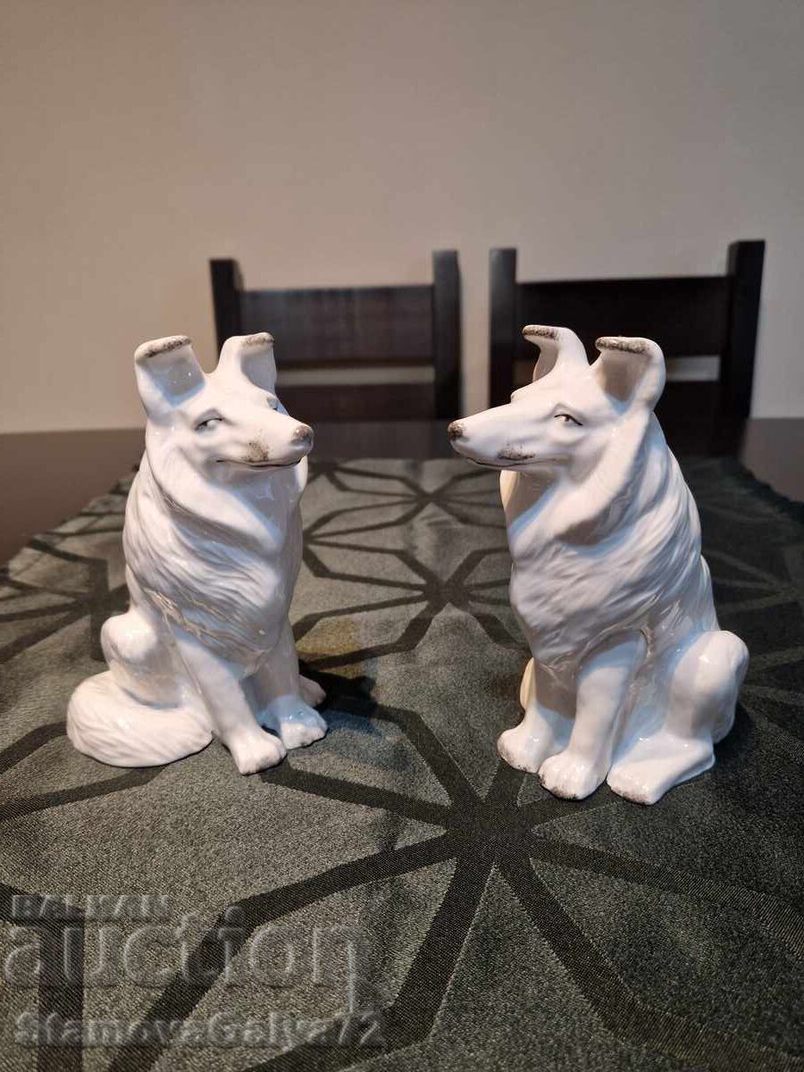Чифт страхотни антикварни руски порцеланови фигури статуетки Чифт страхотни антикварни руски порцеланови фигури статуетки