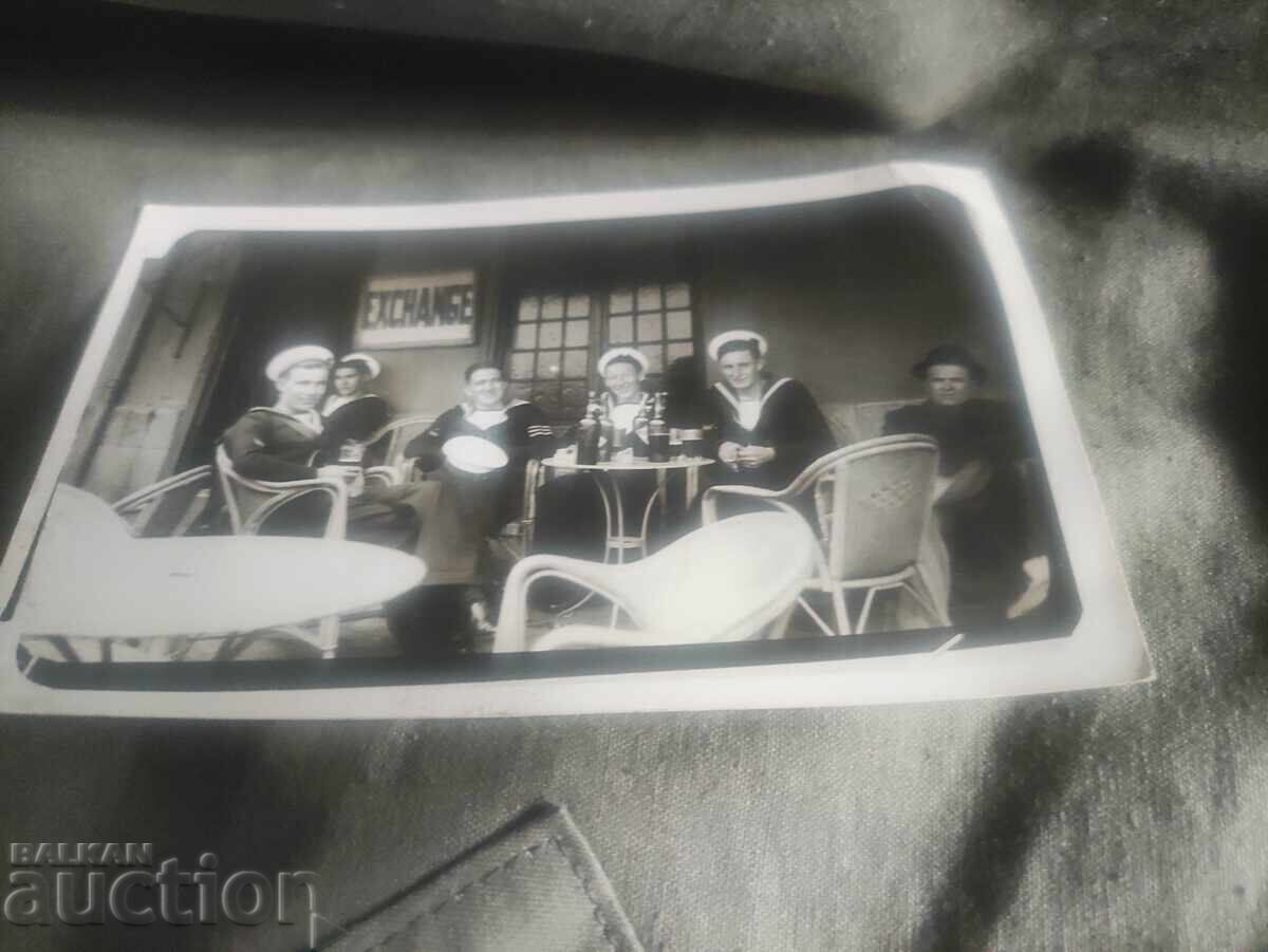 Exchange sailors Exchange sailors