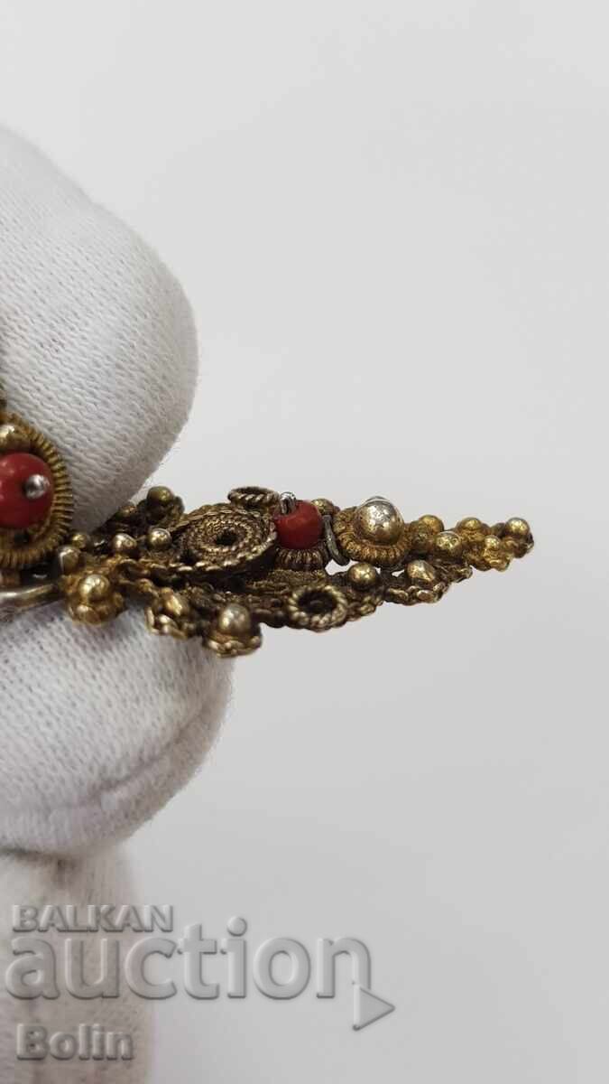 Δημοπρασία Ryadko ασημένιο επιχρυσωμένο σκουλαρίκι Αναγέννησης Αρπαλίου 19ου αιώνα Δημοπρασία Ryadko ασημένιο επιχρυσωμένο σκουλαρίκι Αναγέννησης Αρπαλίου 19ου αιώνα