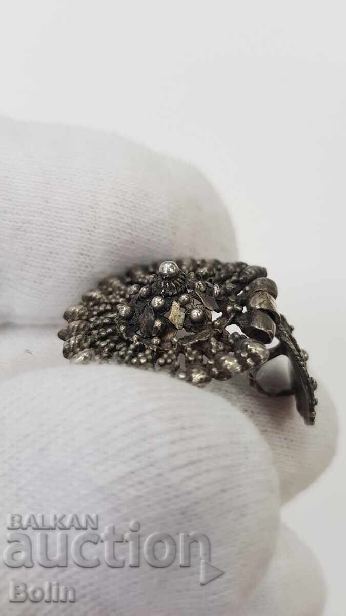 Rară cercei de argint - medalion - renascentistă - Arpali cu preț 75.00 BGN | € 38.35