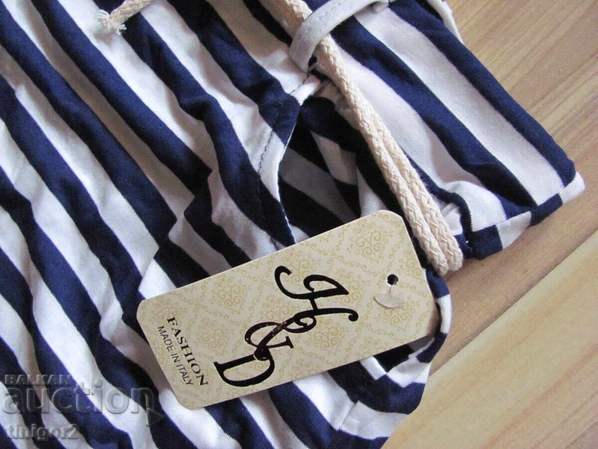 Delivery of New with tag women's beach skirt, knit, ITALY Delivery of New with tag women's beach skirt, knit, ITALY