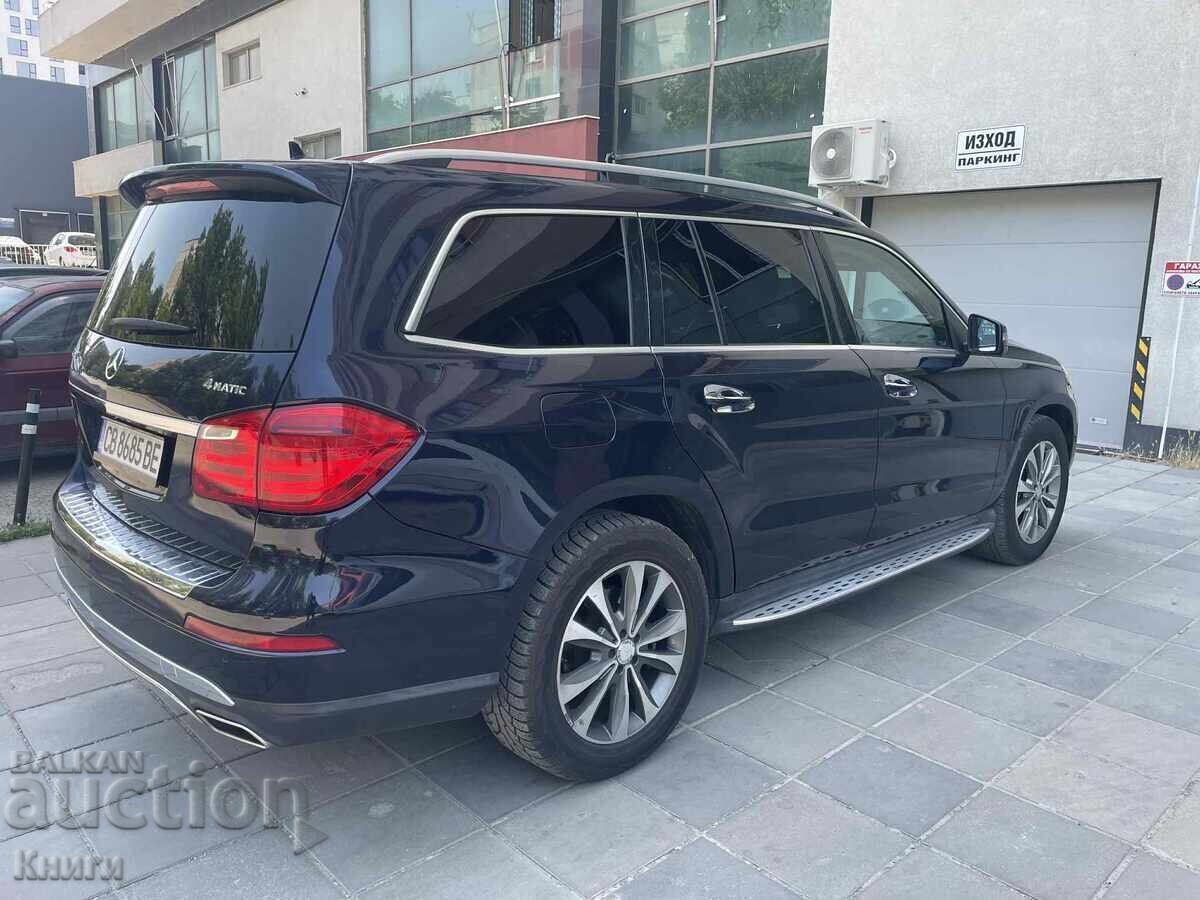 Доставка на Mercedes-Benz GL 450 368 к.с. 2014 година Доставка на Mercedes-Benz GL 450 368 к.с. 2014 година