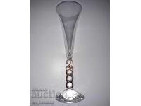 PAHAR ÎNALT PENTRU ȘAMPANIE. CRISTAL