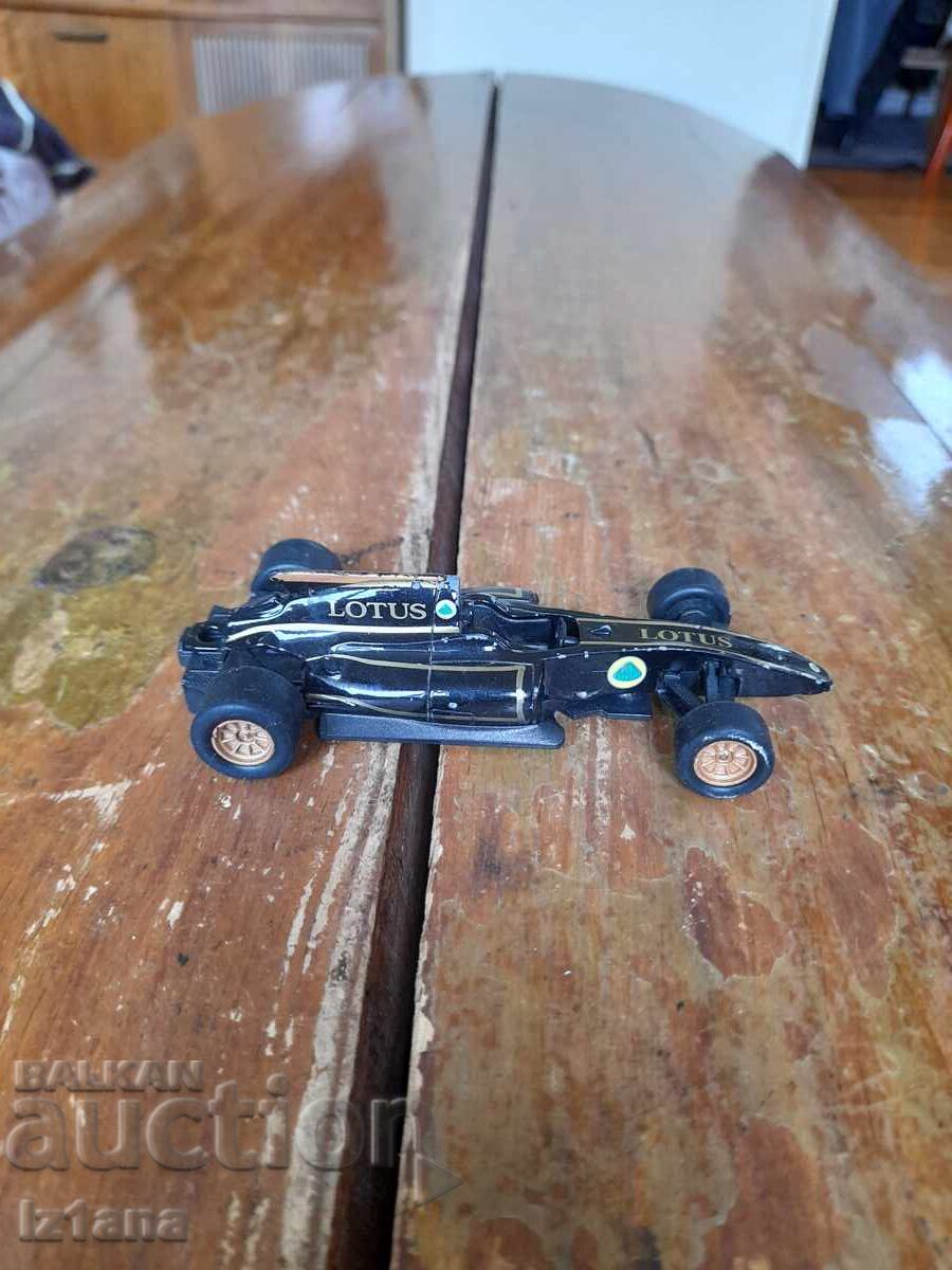 Δημοπρασία Παλιό αυτοκίνητο, καροτσάκι Welly, Lotus Δημοπρασία Παλιό αυτοκίνητο, καροτσάκι Welly, Lotus