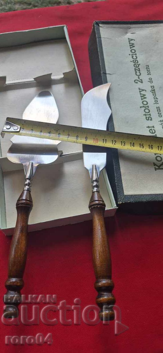 Livrarea SET DE TACÂMURI PENTRU TORT - NOU Livrarea SET DE TACÂMURI PENTRU TORT - NOU