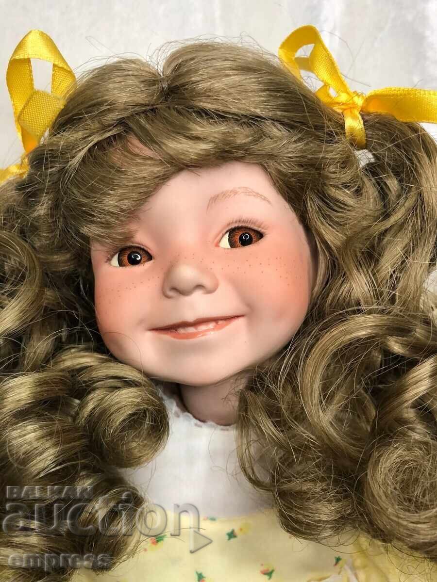 Доставка на Порцеланова кукла Dianna Effner - Sunshine And Lollipops