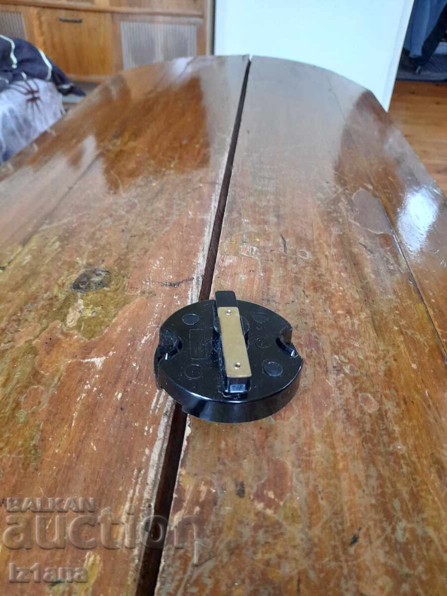 Μεγάλο δάχτυλο για ντελκό