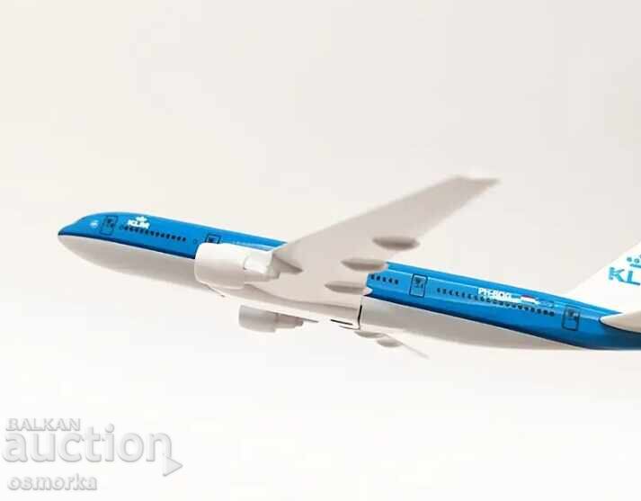 Δημοπρασία Μοντέλο αεροπλάνου Boeing 777 KLM Netherlands Aviation Resin