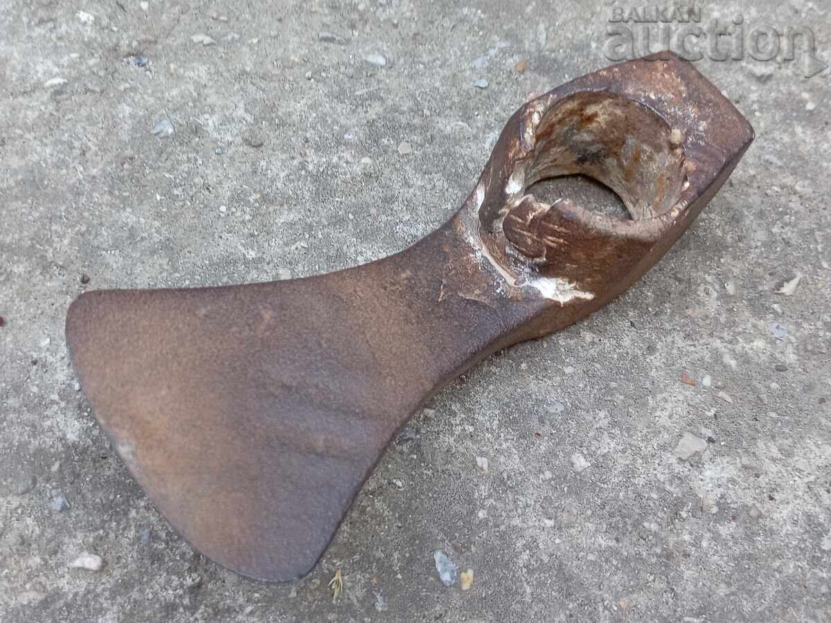 Licitație unealtă primitivă tesla forjată antică